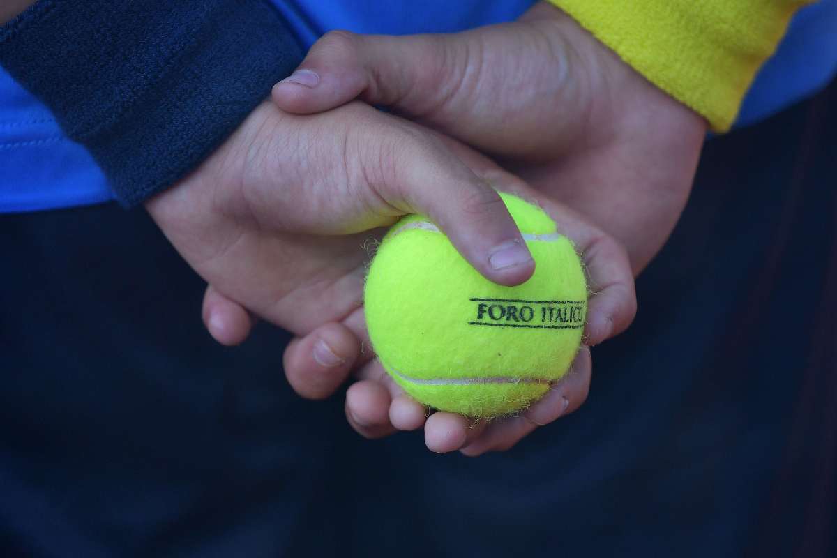 Tennis infortunio Giulio Zeppieri