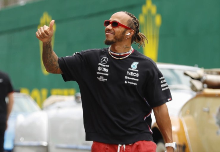 Hamilton promessa tifosi Ferrari