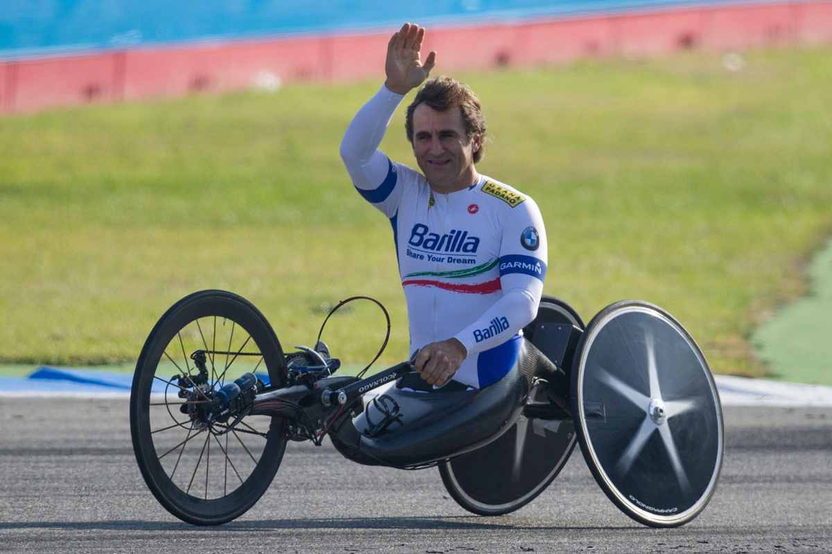 Alex Zanardi iniziativa Obiettivo 3