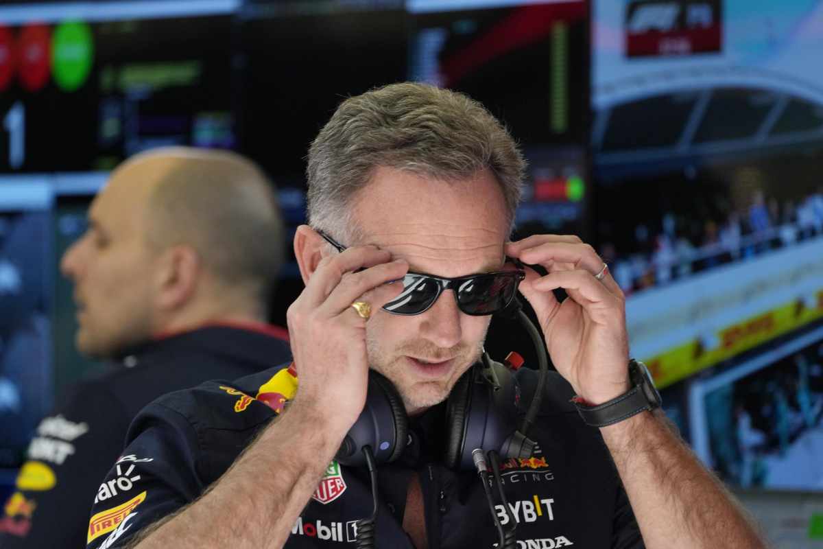 Il padre di Verstappen contro Horner